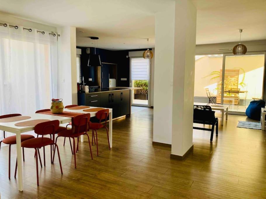 Quai Sud - Gare, 100 M2, Parking, Wifi, Superette, Lave Linge Angers Exterior foto